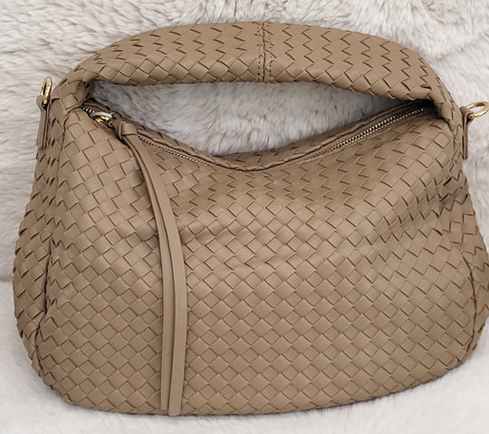 Woven Handbag 👜