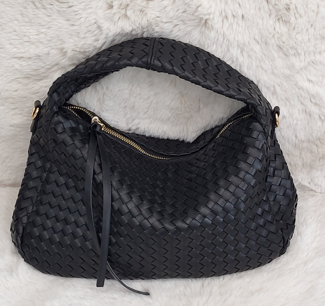 Woven Handbag 👜