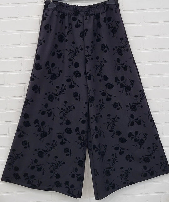 Wide Leg Trousers with  Floral Velvet