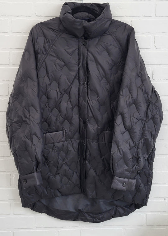 Light Weight Puffy Coat by Lerisia