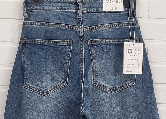 Adoro Barrel Jeans