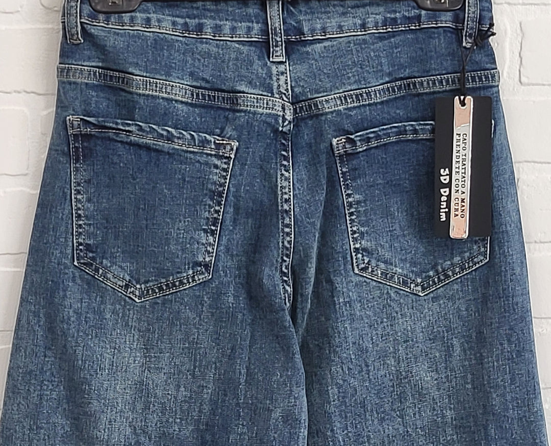 3-D Wide Leg Denim Jeans