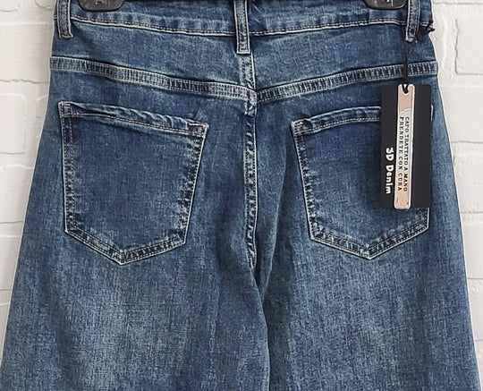 3-D Wide Leg Denim Jeans