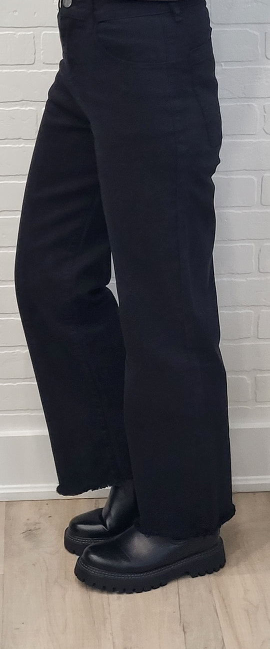 Zac & Zoe Raw Hem Jeans (Available in Black)