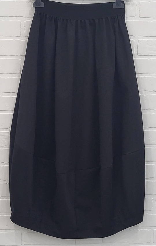 Elegance in Tulip Skirt