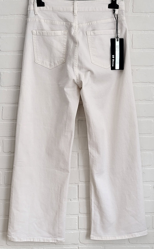 3D Cropped Straight Leg Jeans