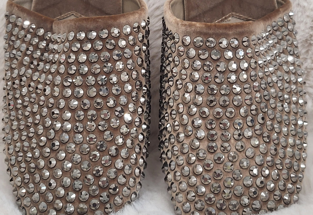 Sparkly Bottega Slip on