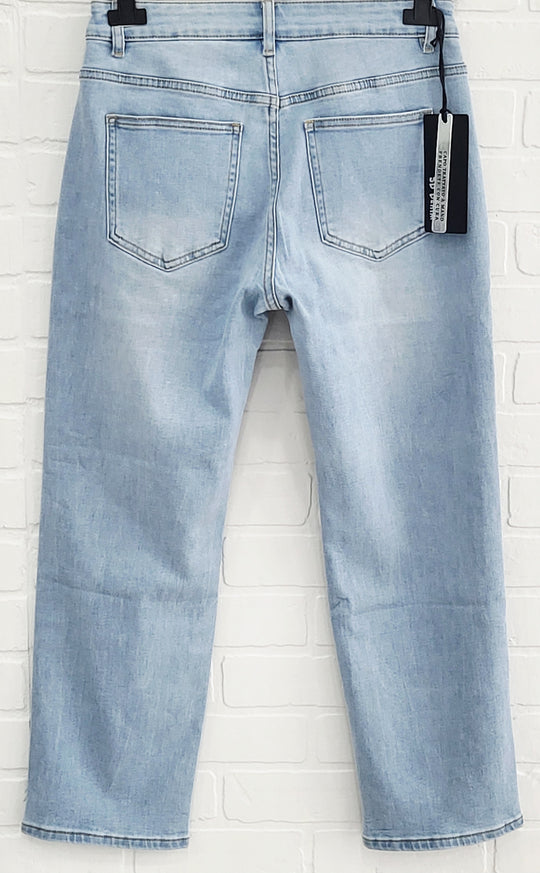 3D Straight Leg Jeans