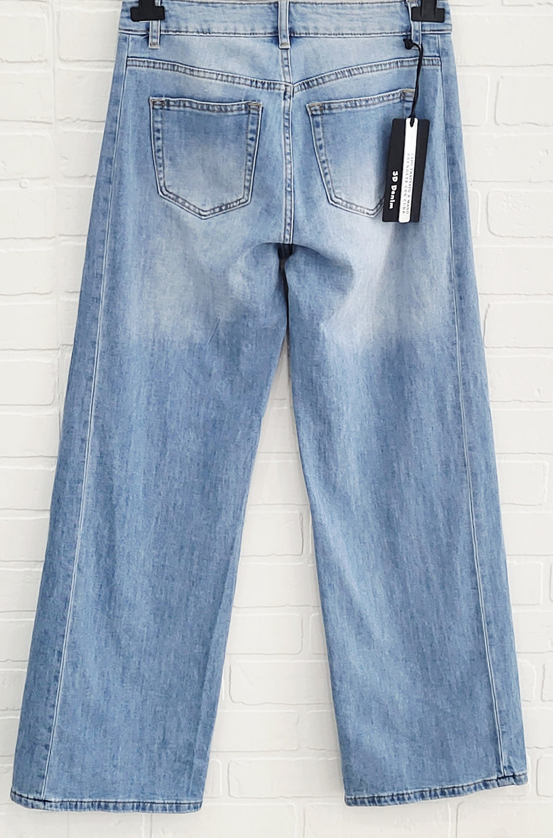 3D Stright Leg Light Denim Jeans