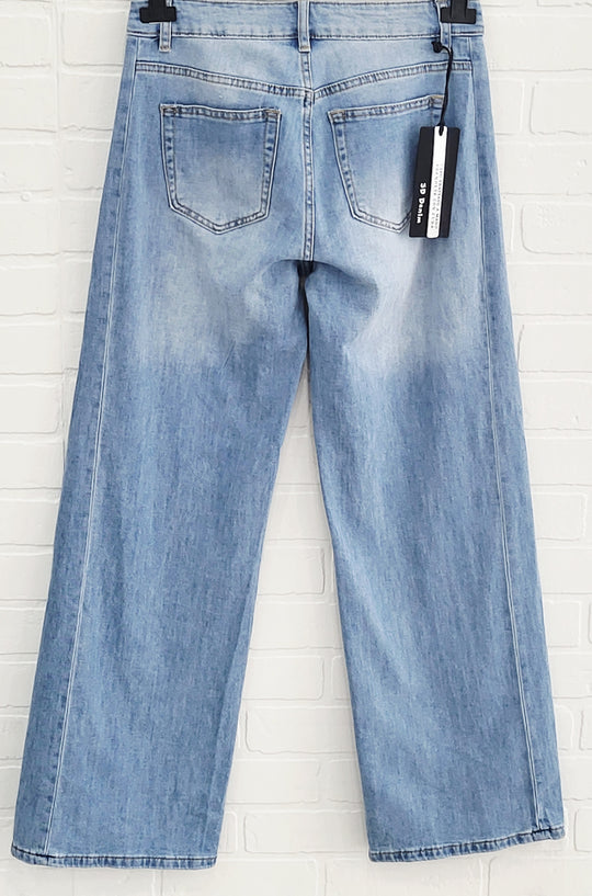 3D Stright Leg Light Denim Jeans