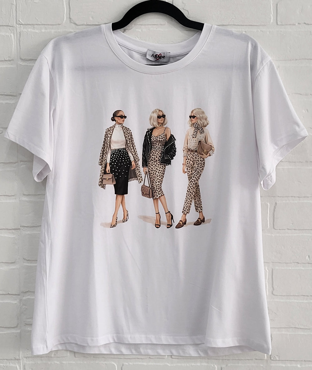 Agapi Style Muse Graphic Tee