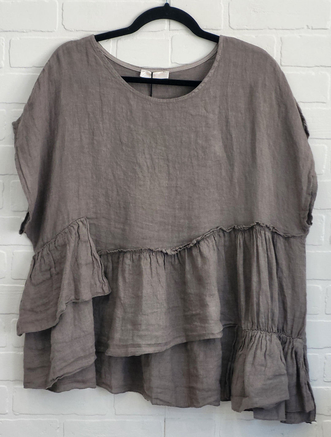 Riviera Ruffle Linen Top