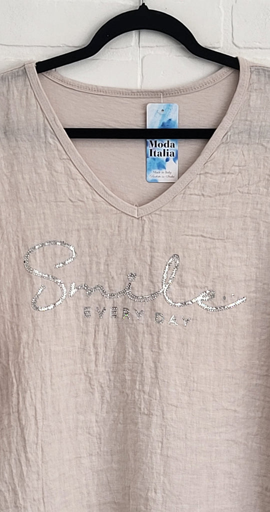 Smile Linen Tee