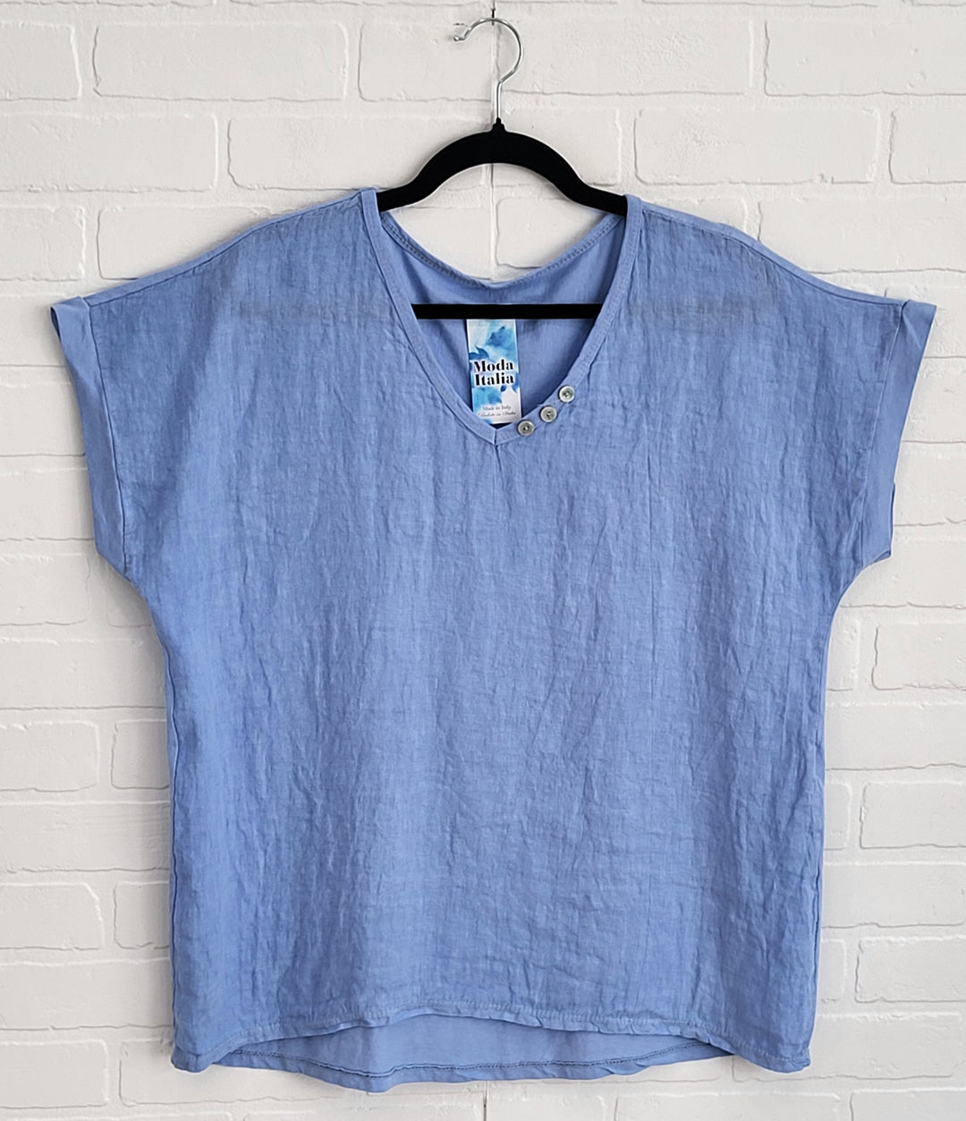 Linen Tee V-Neck with Buttons