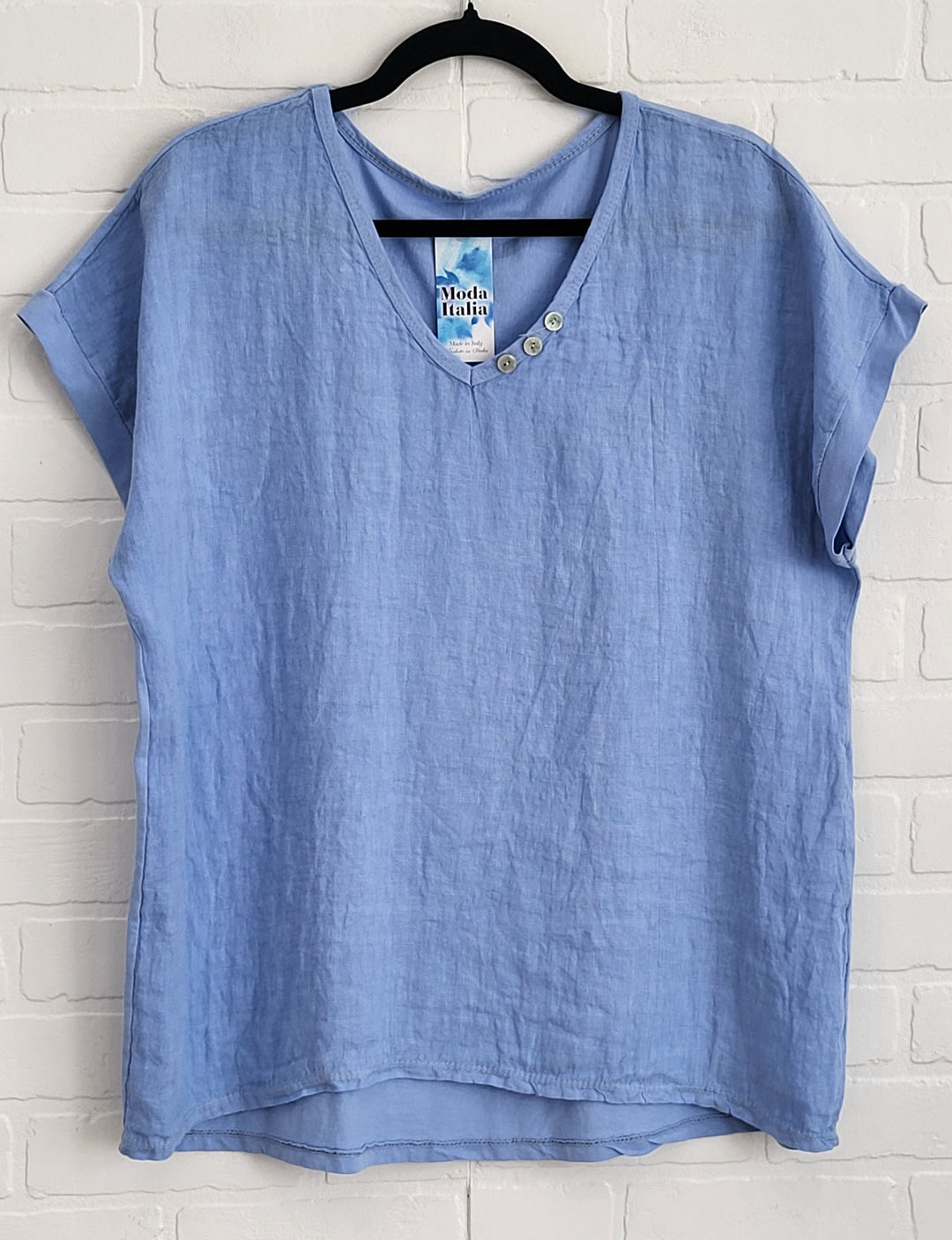 Linen Tee V-Neck with Buttons