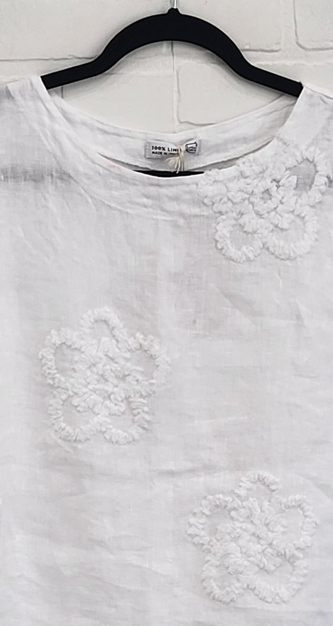 Embroidered Sleeveless Linen Top