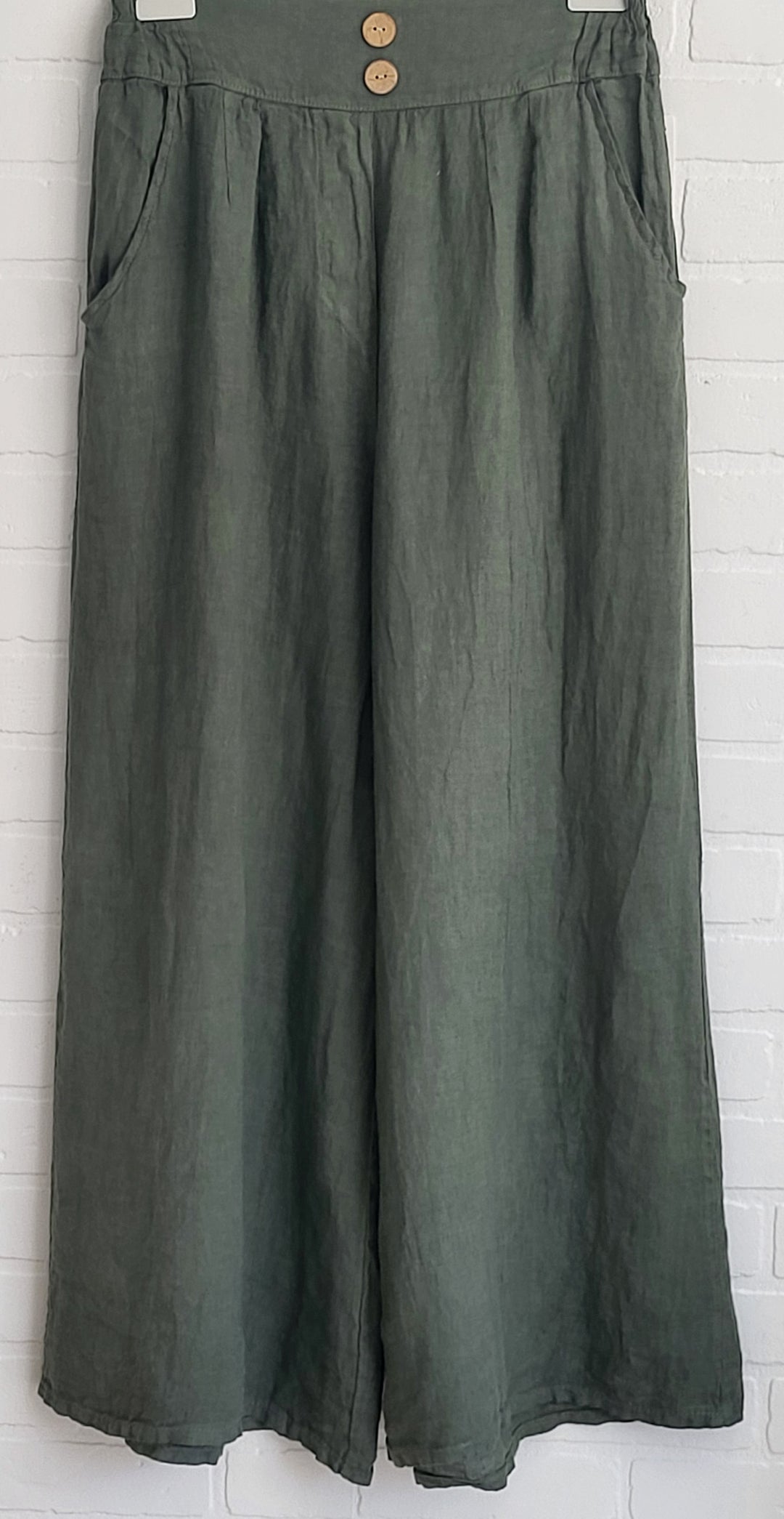 Marina Linen Pants Buttons Details