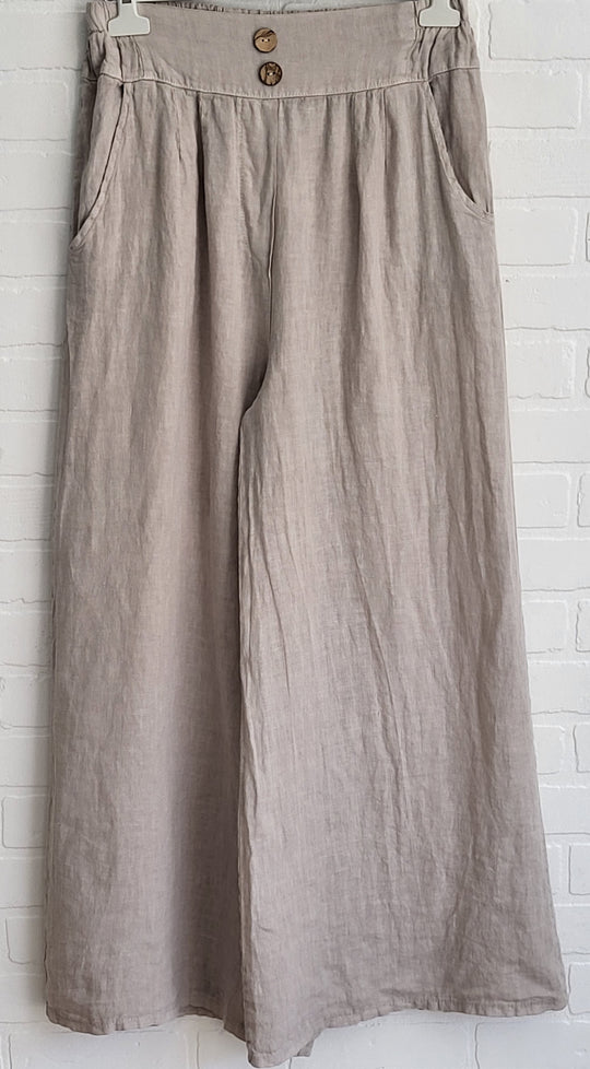 Marina Linen Pants Buttons Details