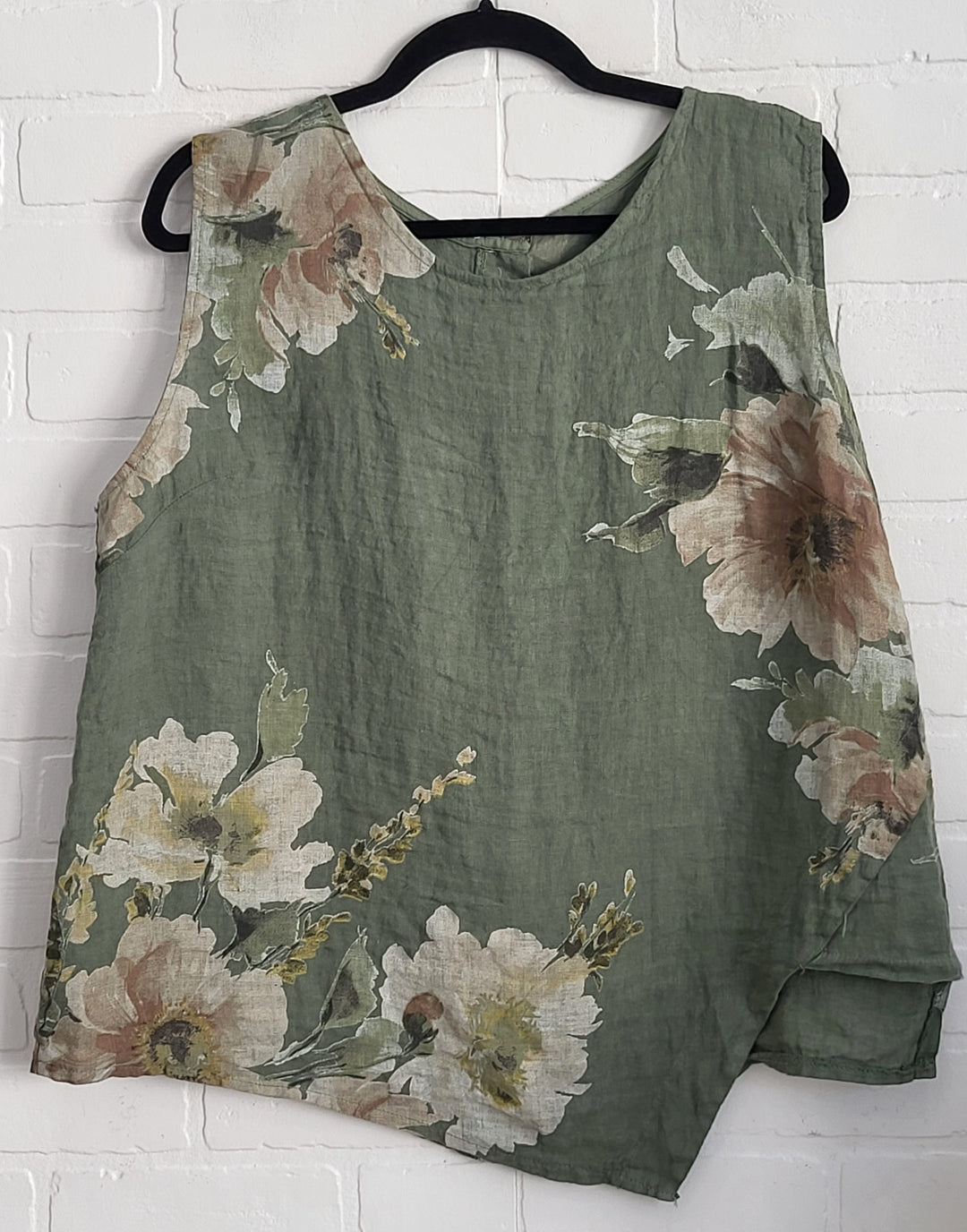 Sleevless Linen Top