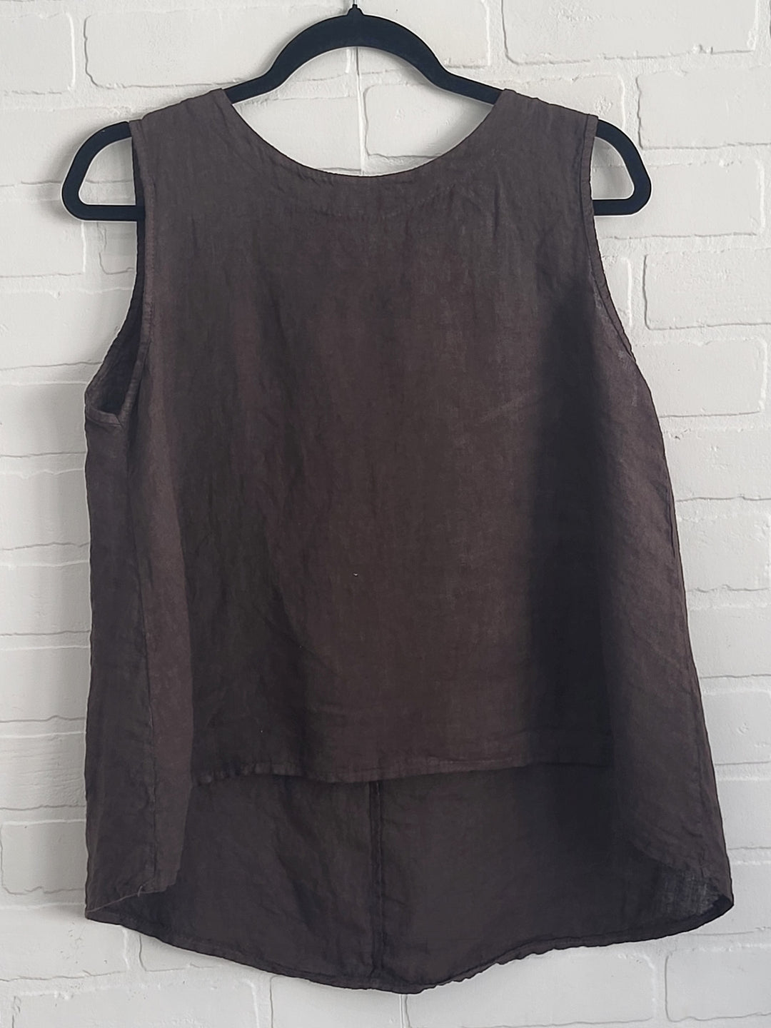 Florence Linen Sleeveless Top with Bow Back