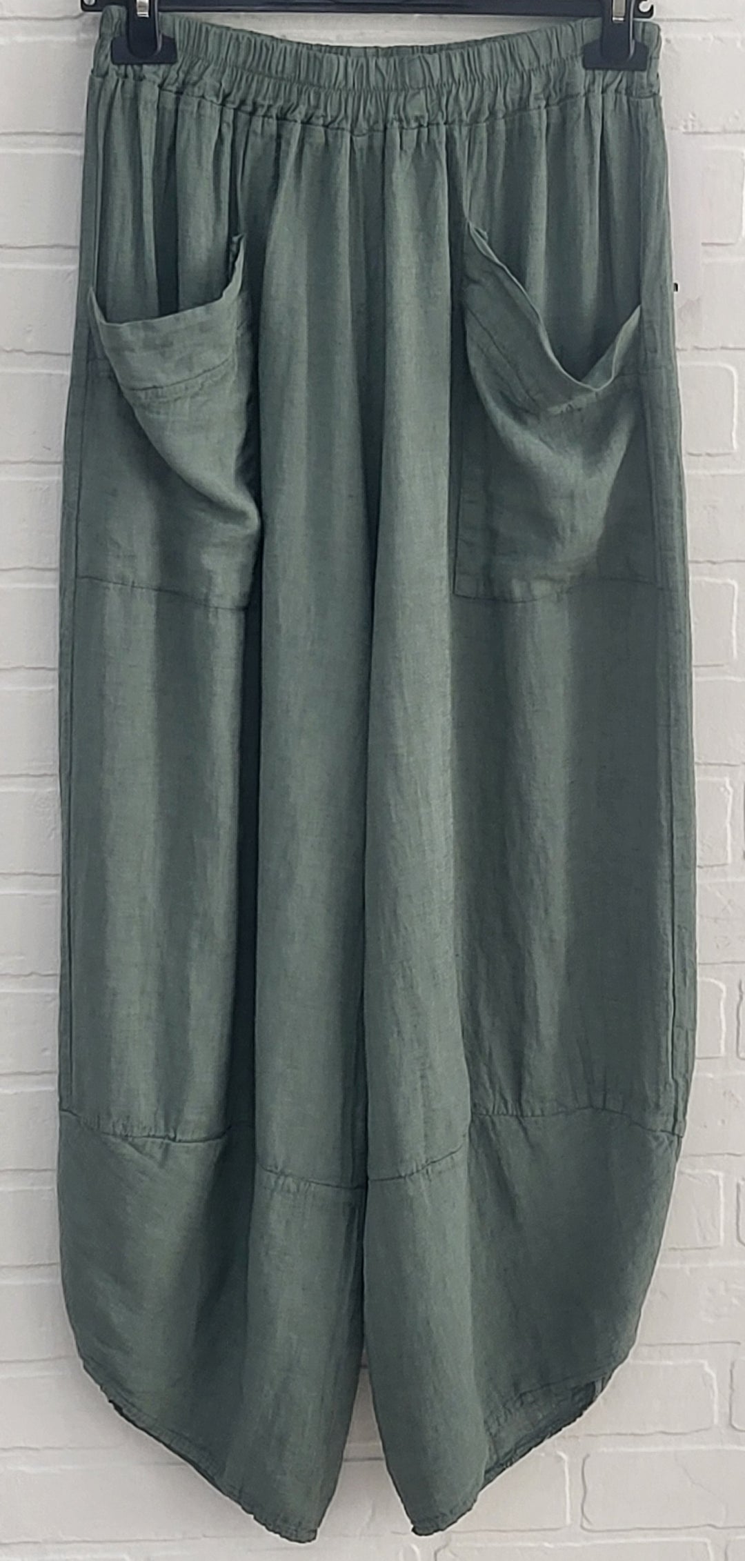 Soft Tulip Pants
