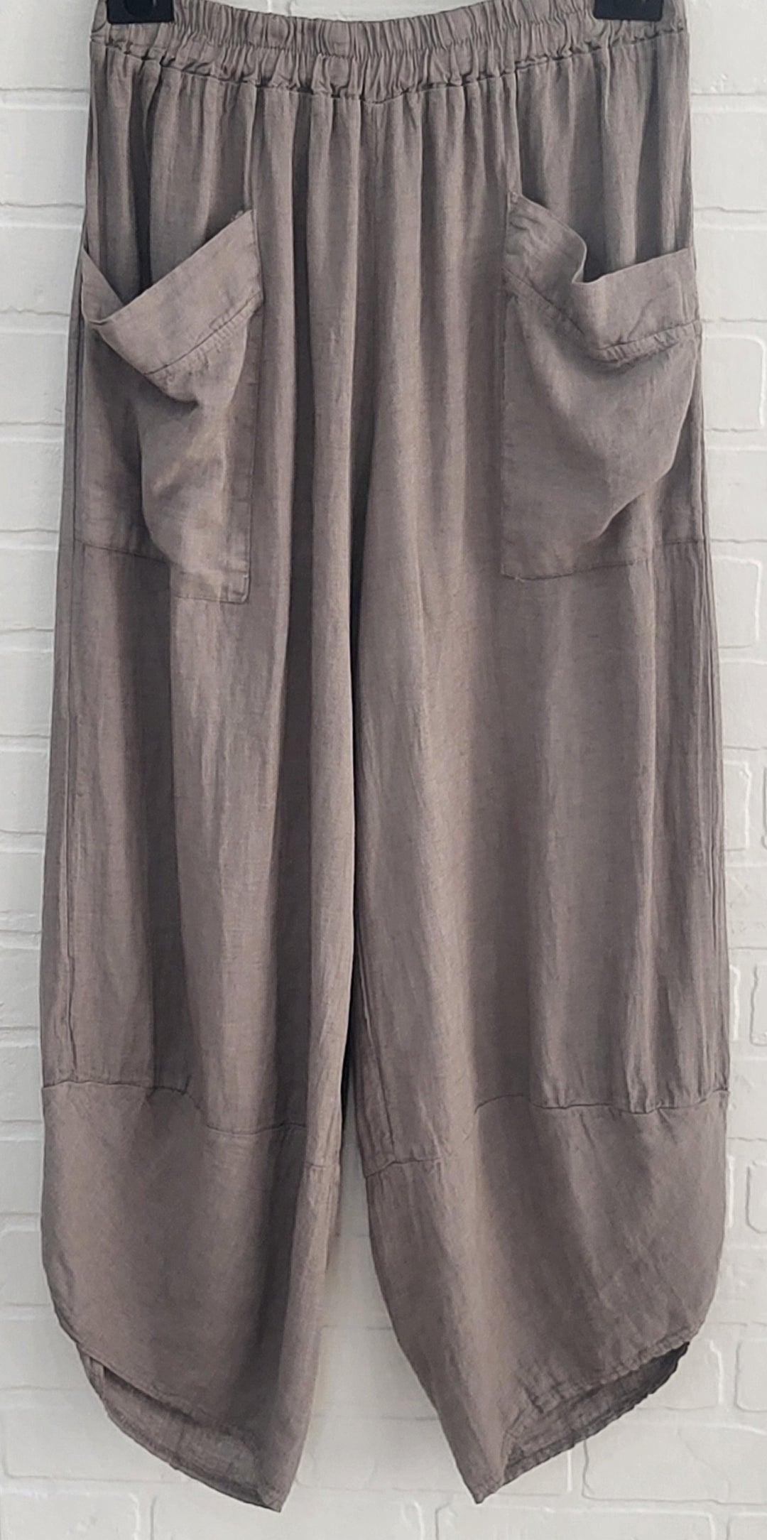 Soft Tulip Pants