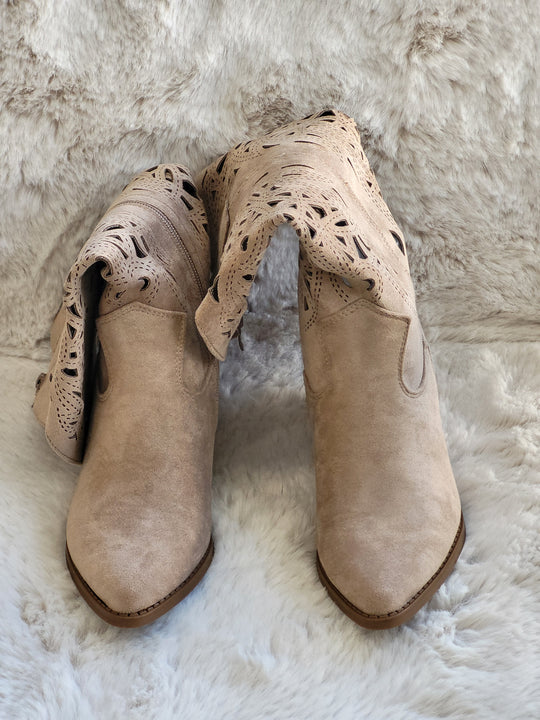 Cowboy Boots (Mid High)