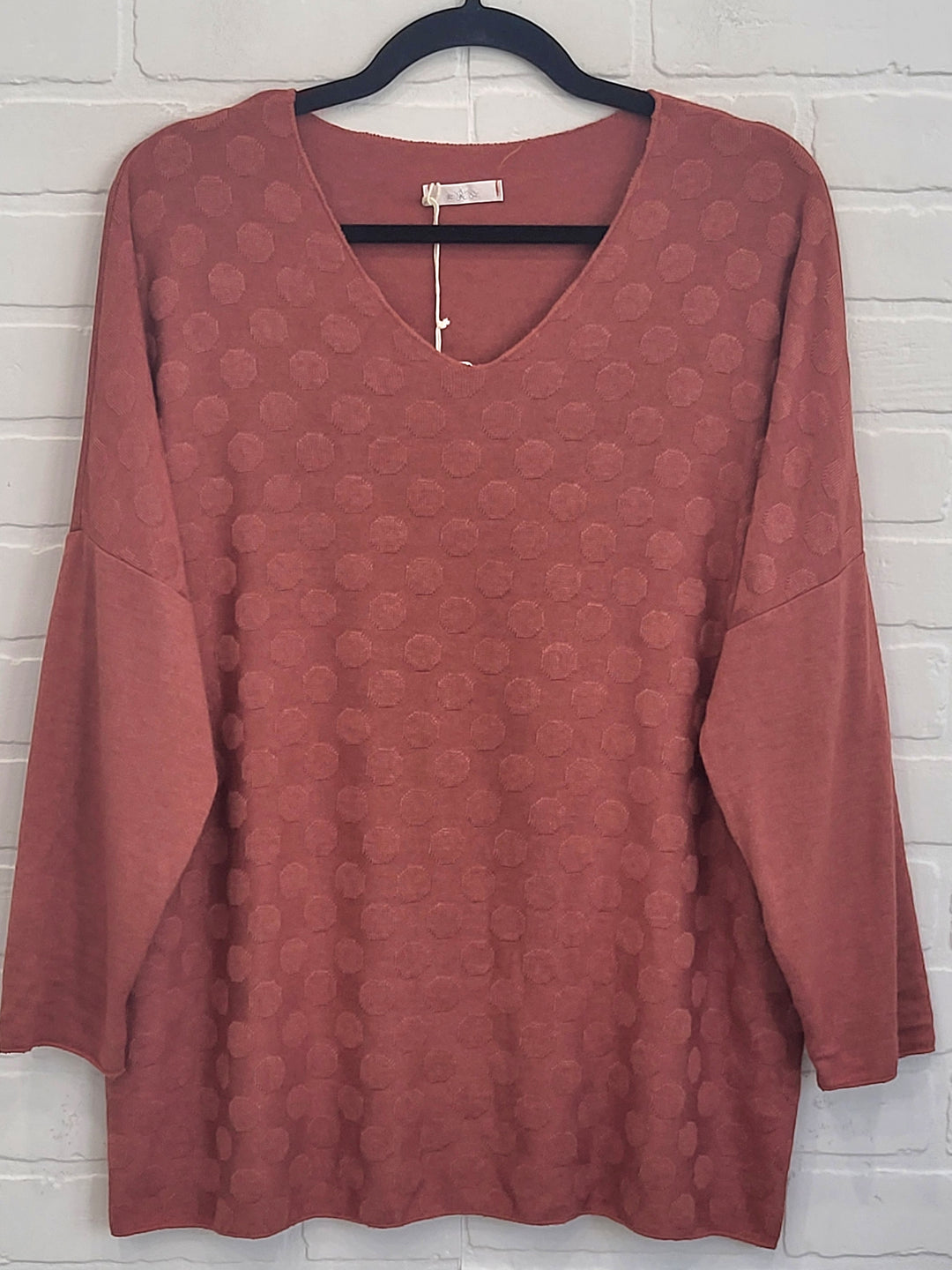 Ava Dot V-Drop Shoulders Pullover