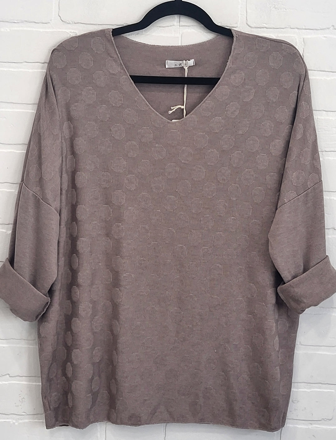 Ava Dot V-Drop Shoulders Pullover