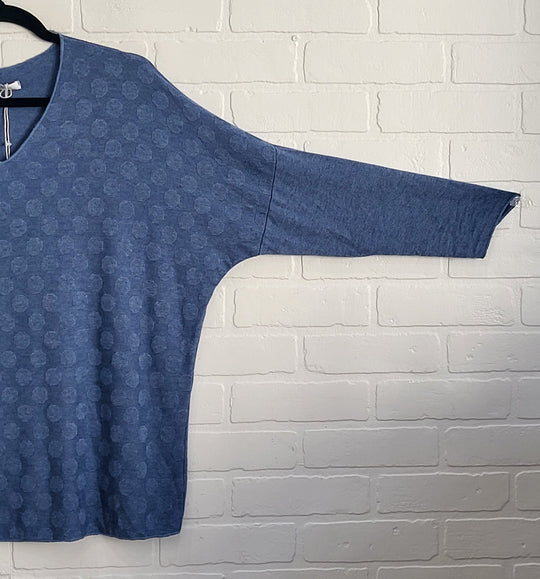 Ava Dot V-Drop Shoulders Pullover