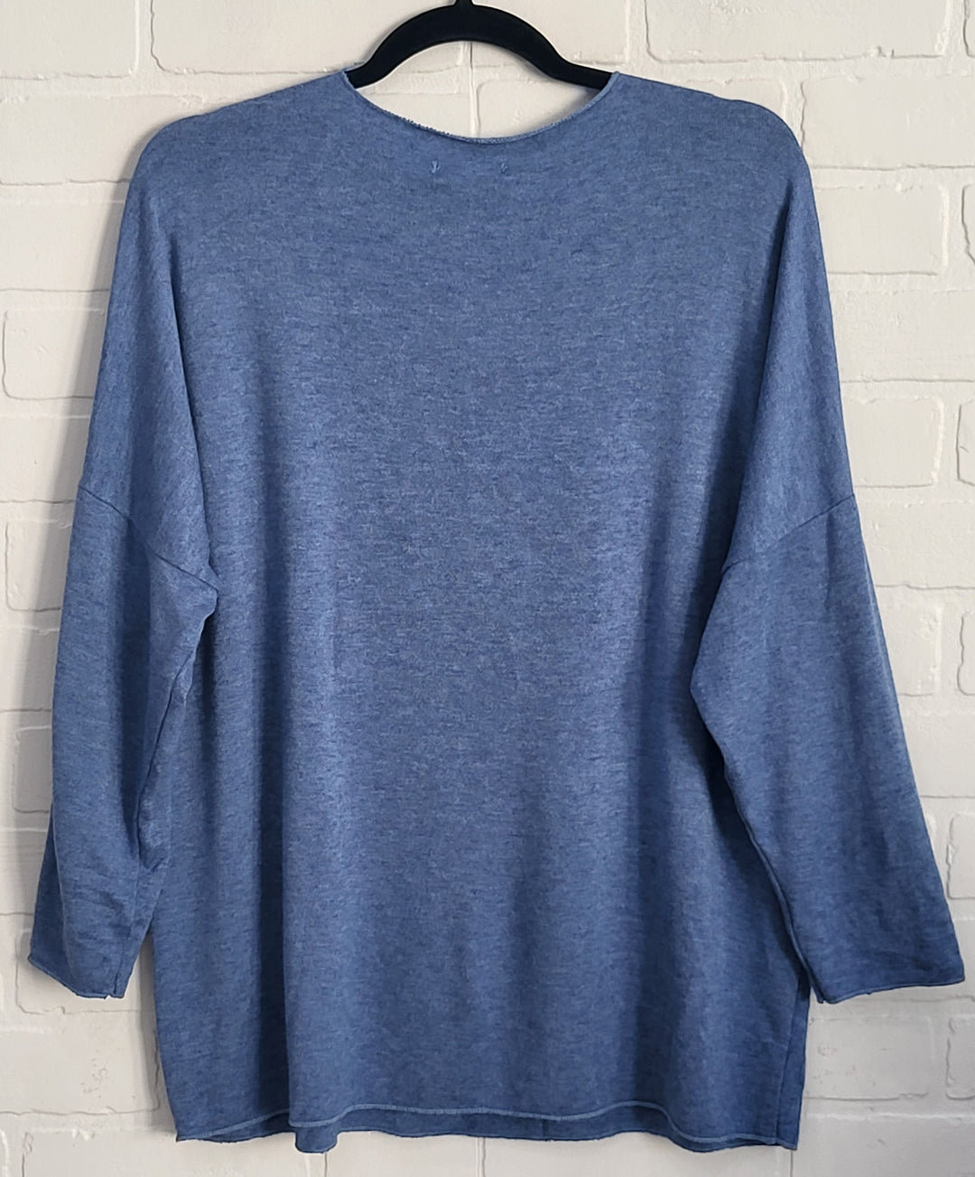 Ava Dot V-Drop Shoulders Pullover