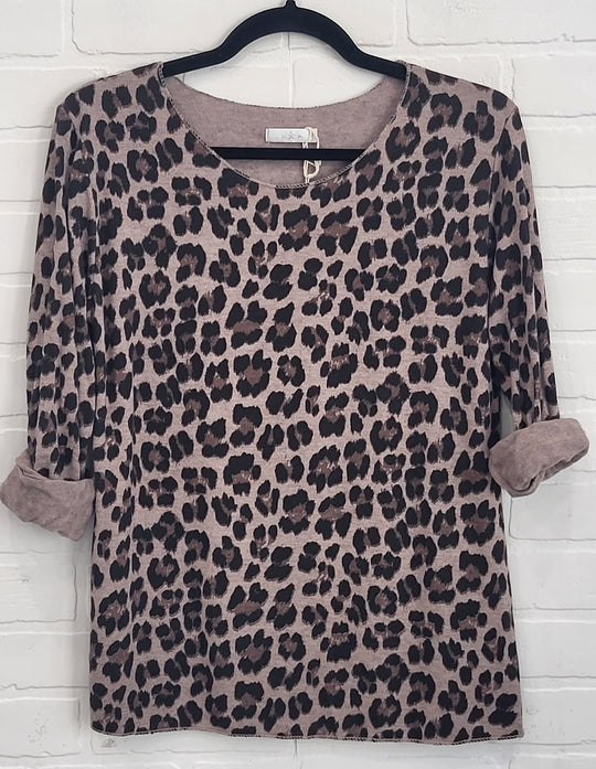 Ava-Chitta Pullover
