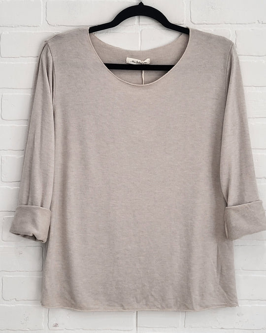Ava Basic Top