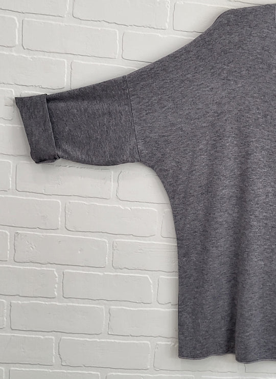 Ava-V- Basic Drop Shoulders