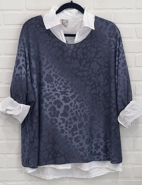 2- in-1 Layered Shirt Top