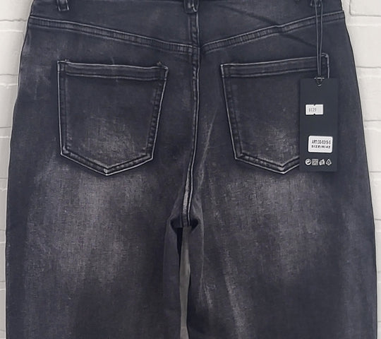 Ormi Relaxed Barrel Denim