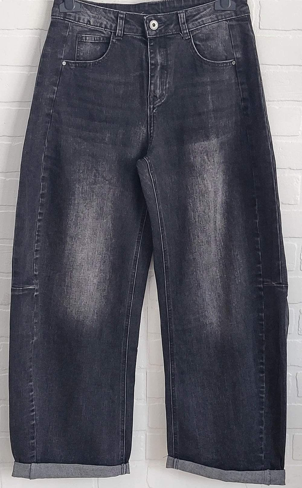 3D Relaxed Barrel Jeans