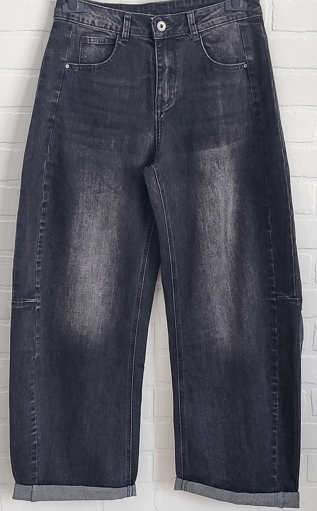3D Relaxed Barrel Jeans