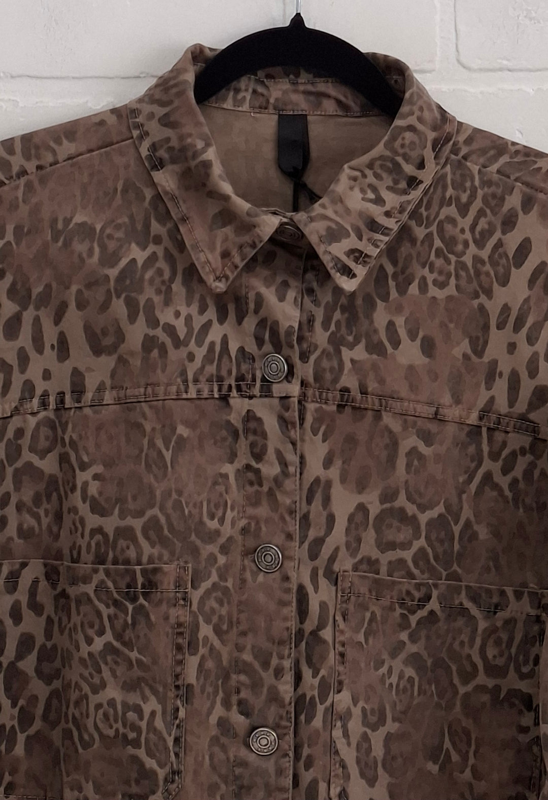 Naiif Cropped Leopard Jacket
