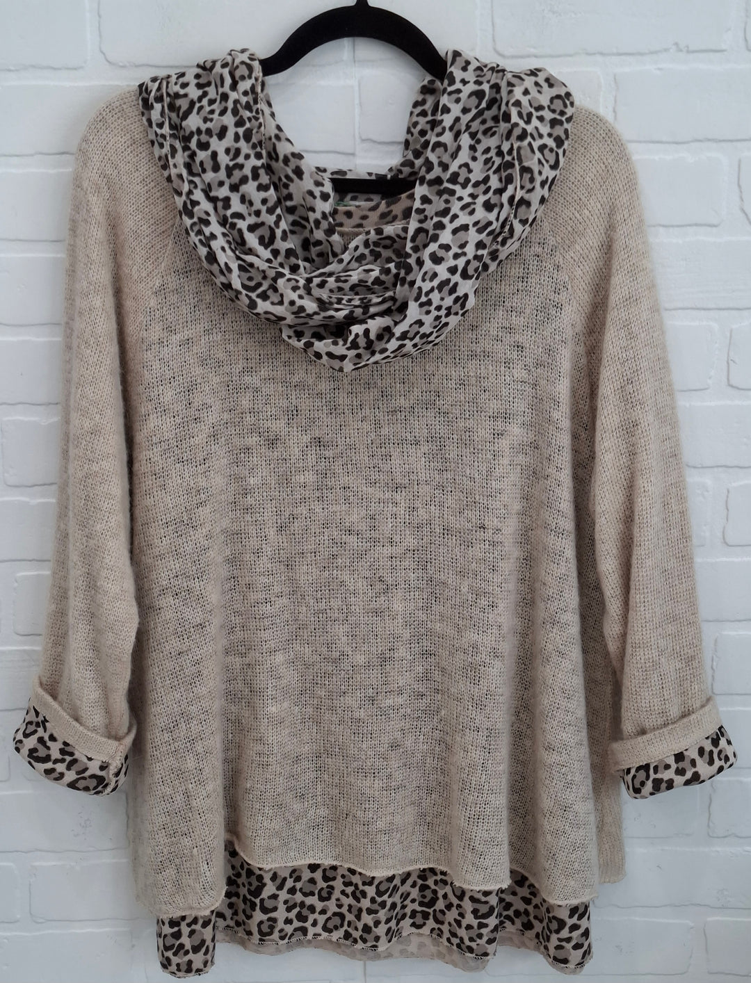 Artemo Sweater with Scarf