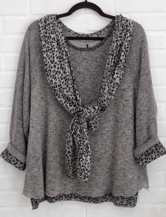 Artemo Sweater with Scarf