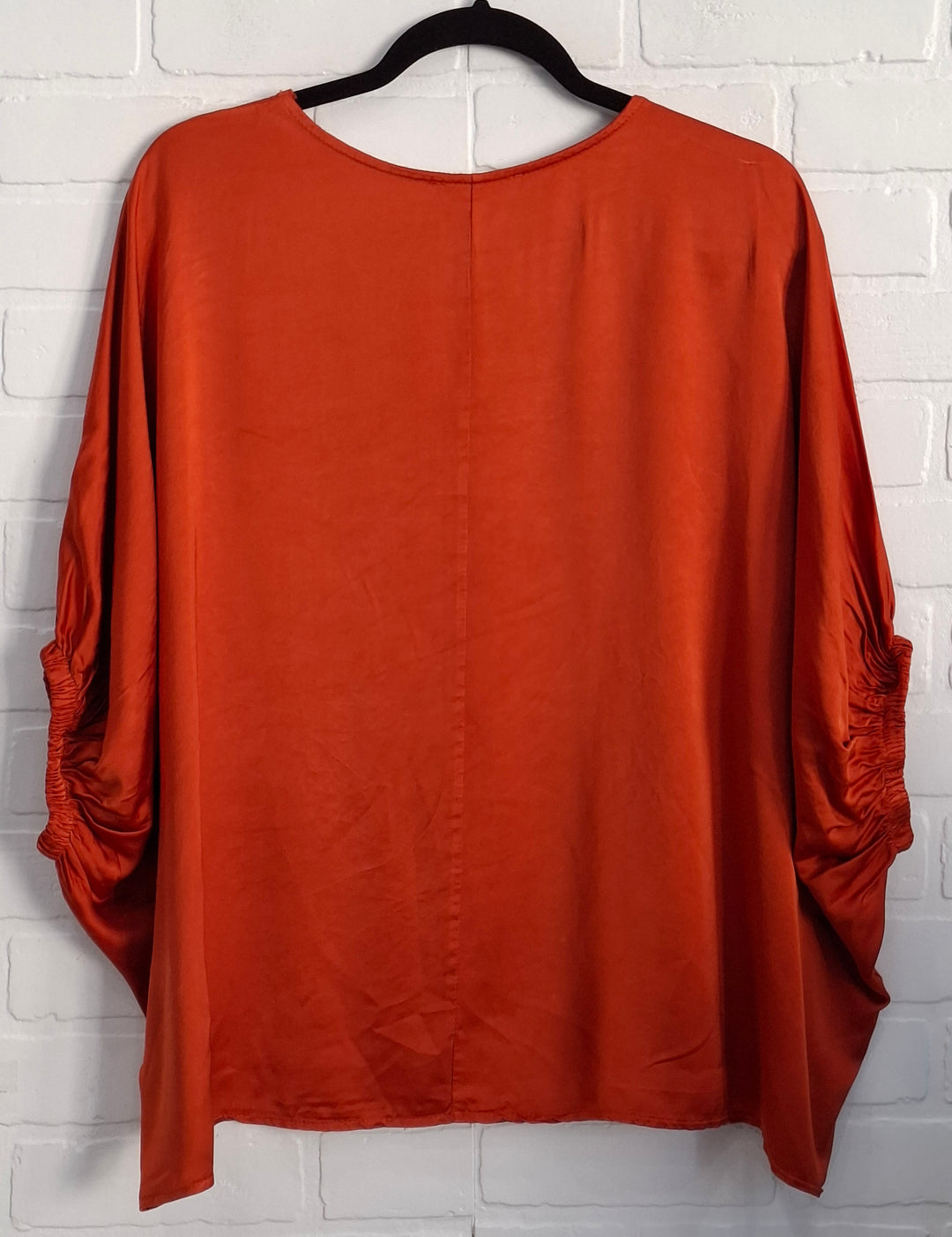 La Vie Satin oversized Top