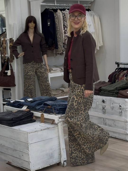 Wild Chic Wide-Leg Jeans