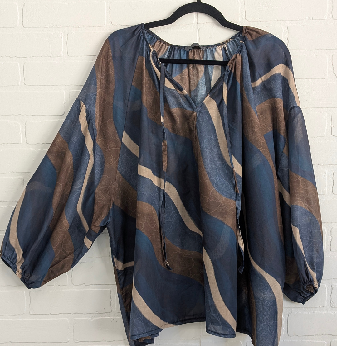 Abstract Wave Print Boho Blouse