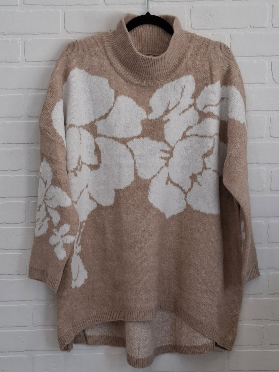 Moewy High-Low Sweater