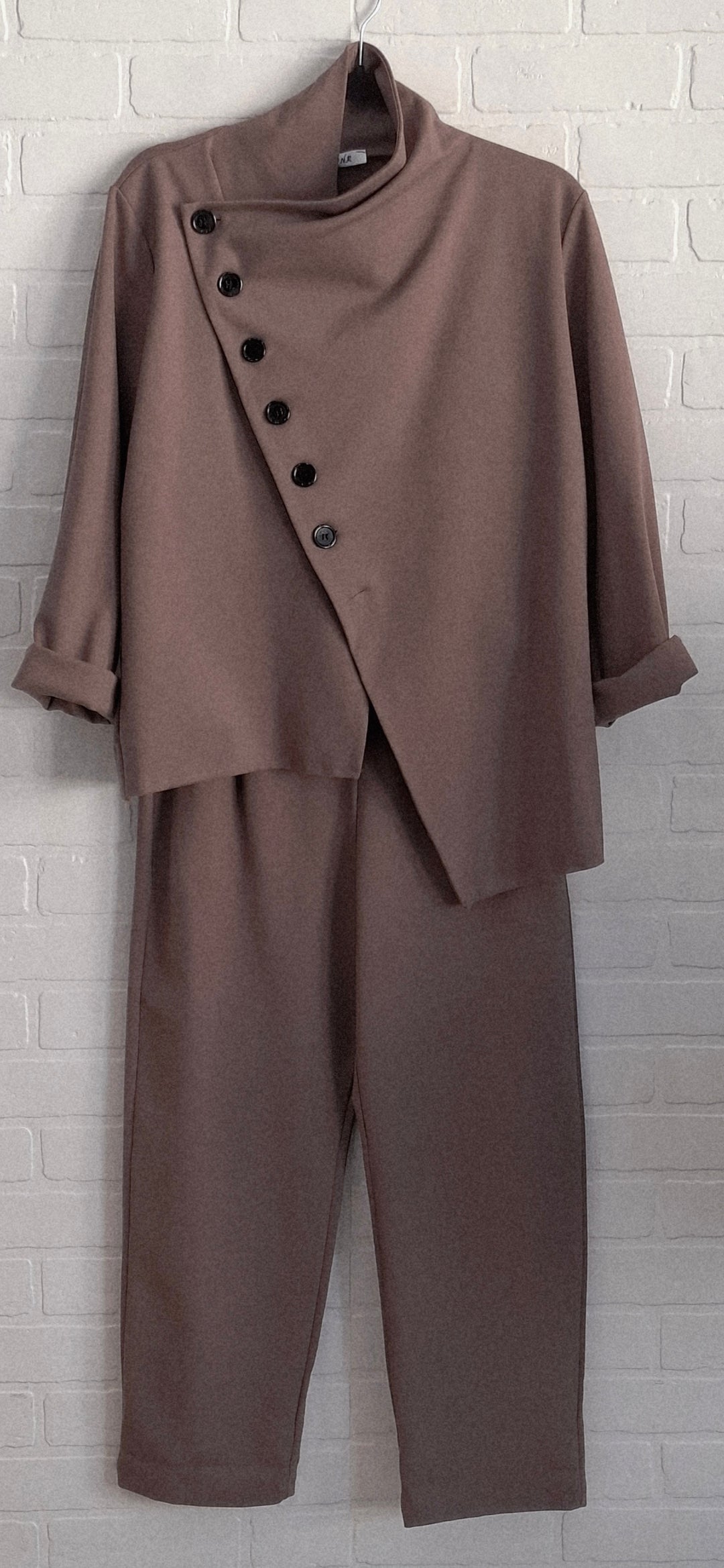 Evelyn Asymmetric Button Set