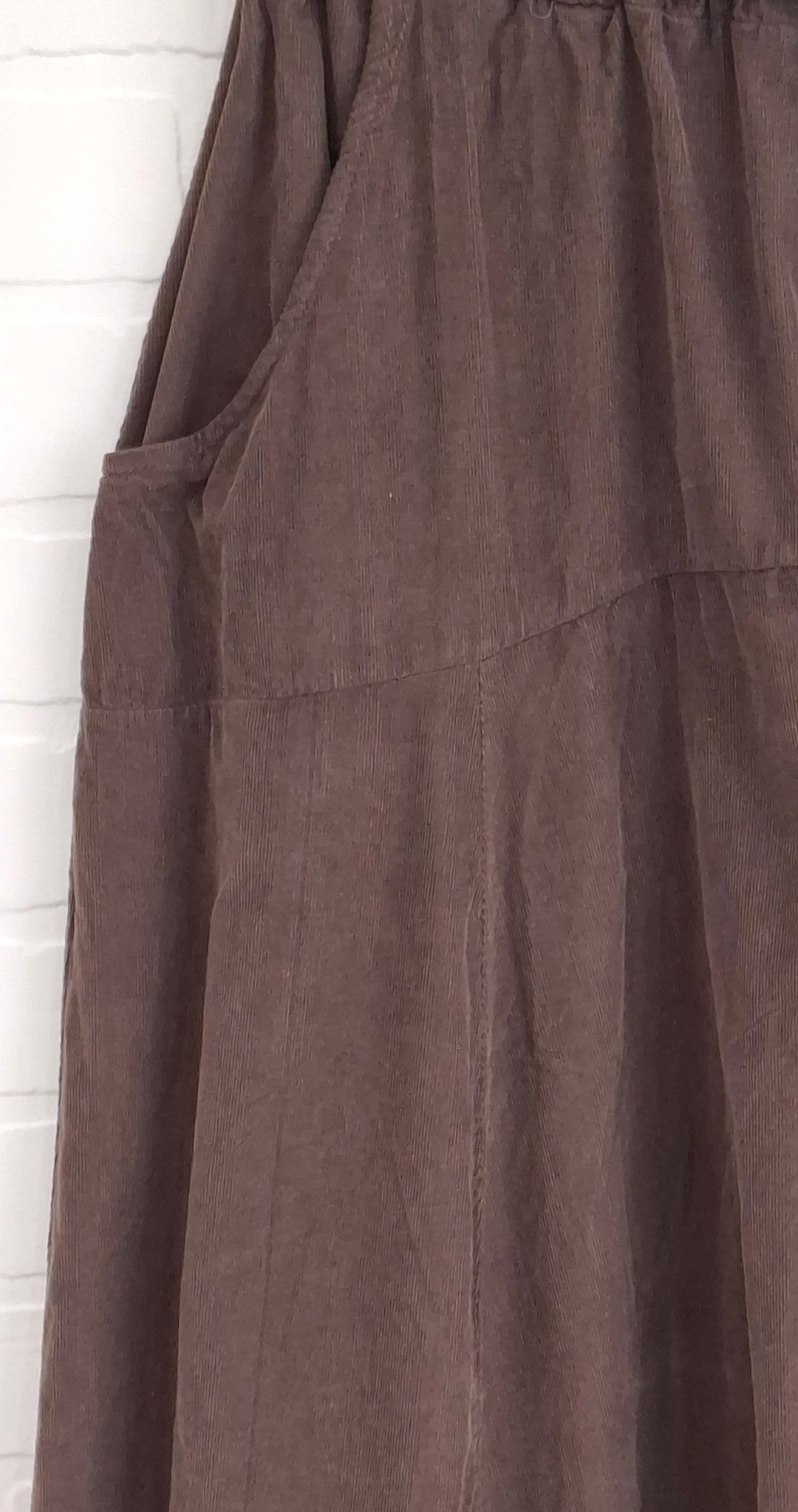 Tendy Corduroy Skirt