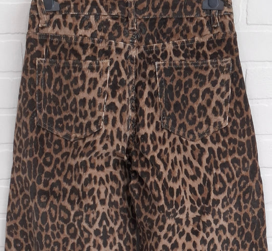 Ormi Corduroy Relaxed Barrel Pants