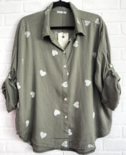 Load image into Gallery viewer, Hearts shirt
