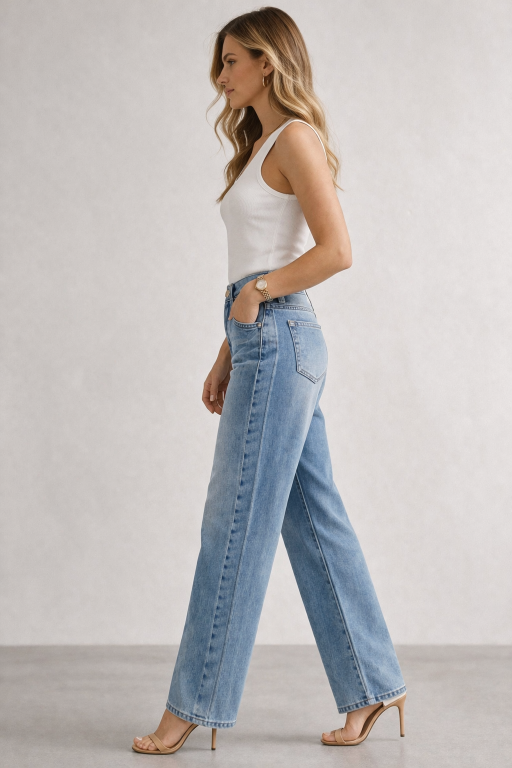3D Stright Leg Light Denim Jeans